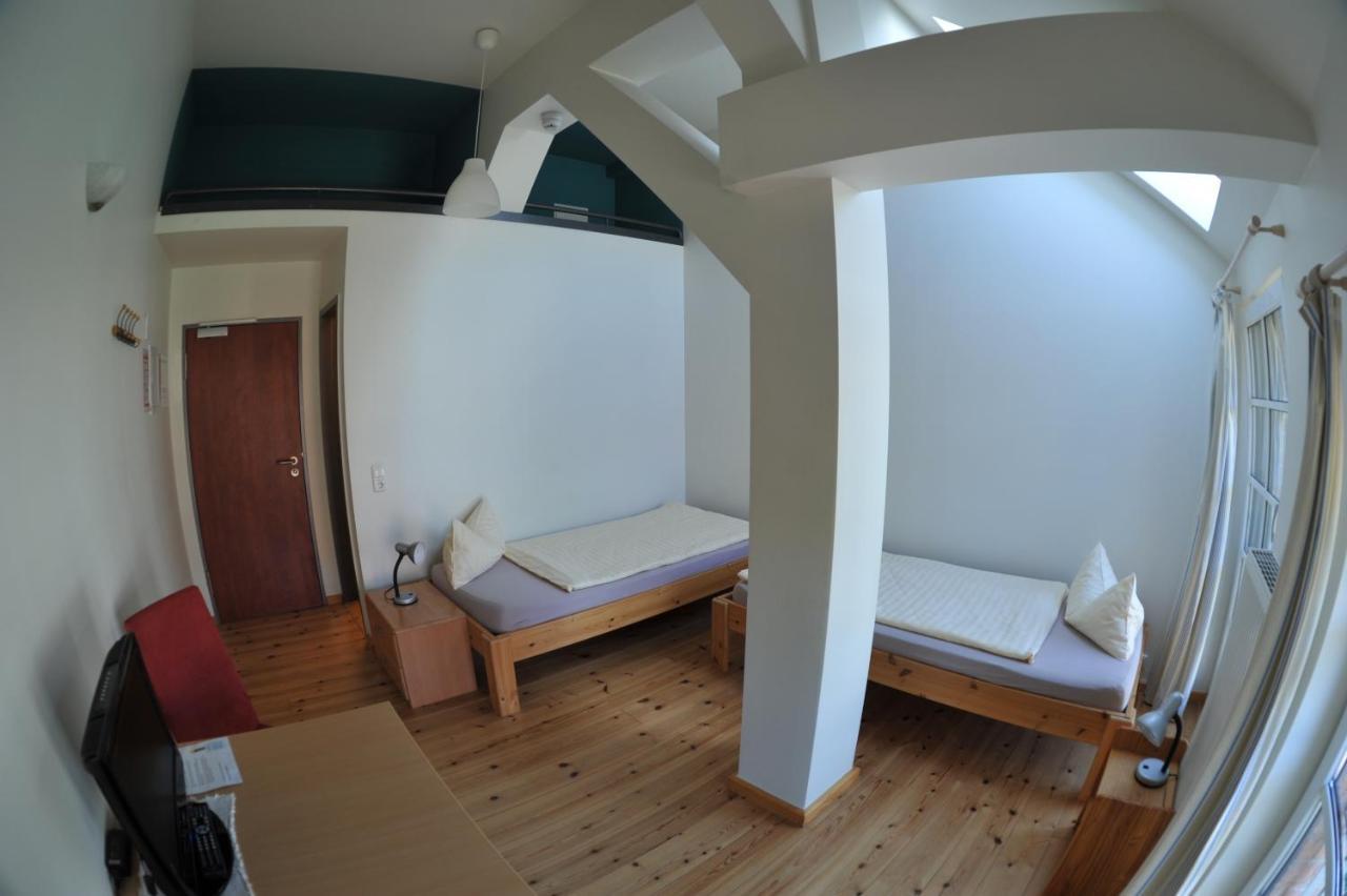 Hof Maerkische Heide Hostel Brandenburg  Bagian luar foto