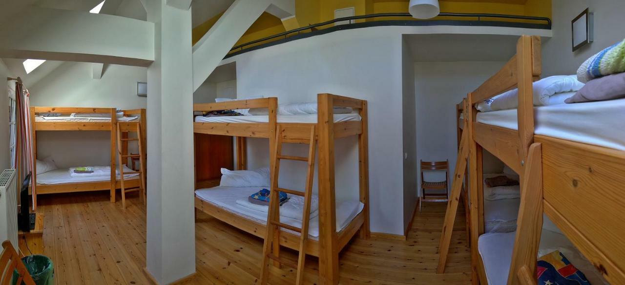 Hof Maerkische Heide Hostel Brandenburg  Bagian luar foto